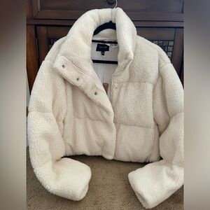 Love Tree Large Winter White Faux Fur Coat- Jacket NWT